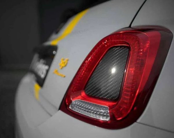 Koshi Carbon Rücklichtcover zentral Fiat 500 + 595 Abarth ab 2016