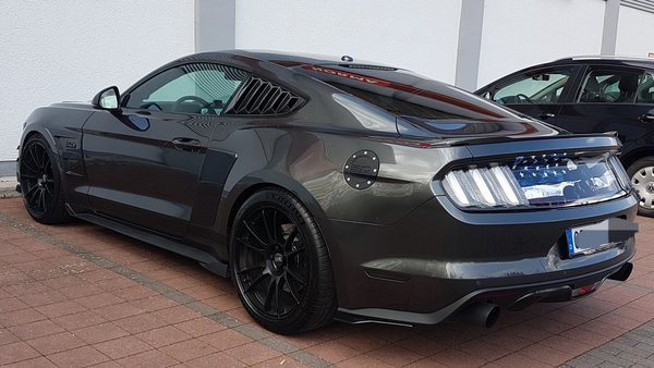 Side Blades hinten aus Carbon für Ford Mustang GT Coupe 2015-2017