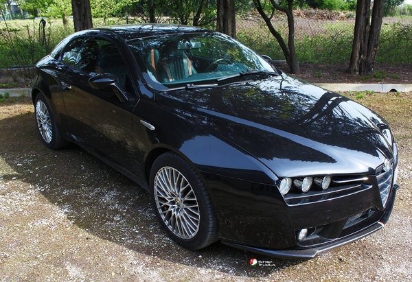 Frontlippe aus Carbon für Alfa Romeo Brera